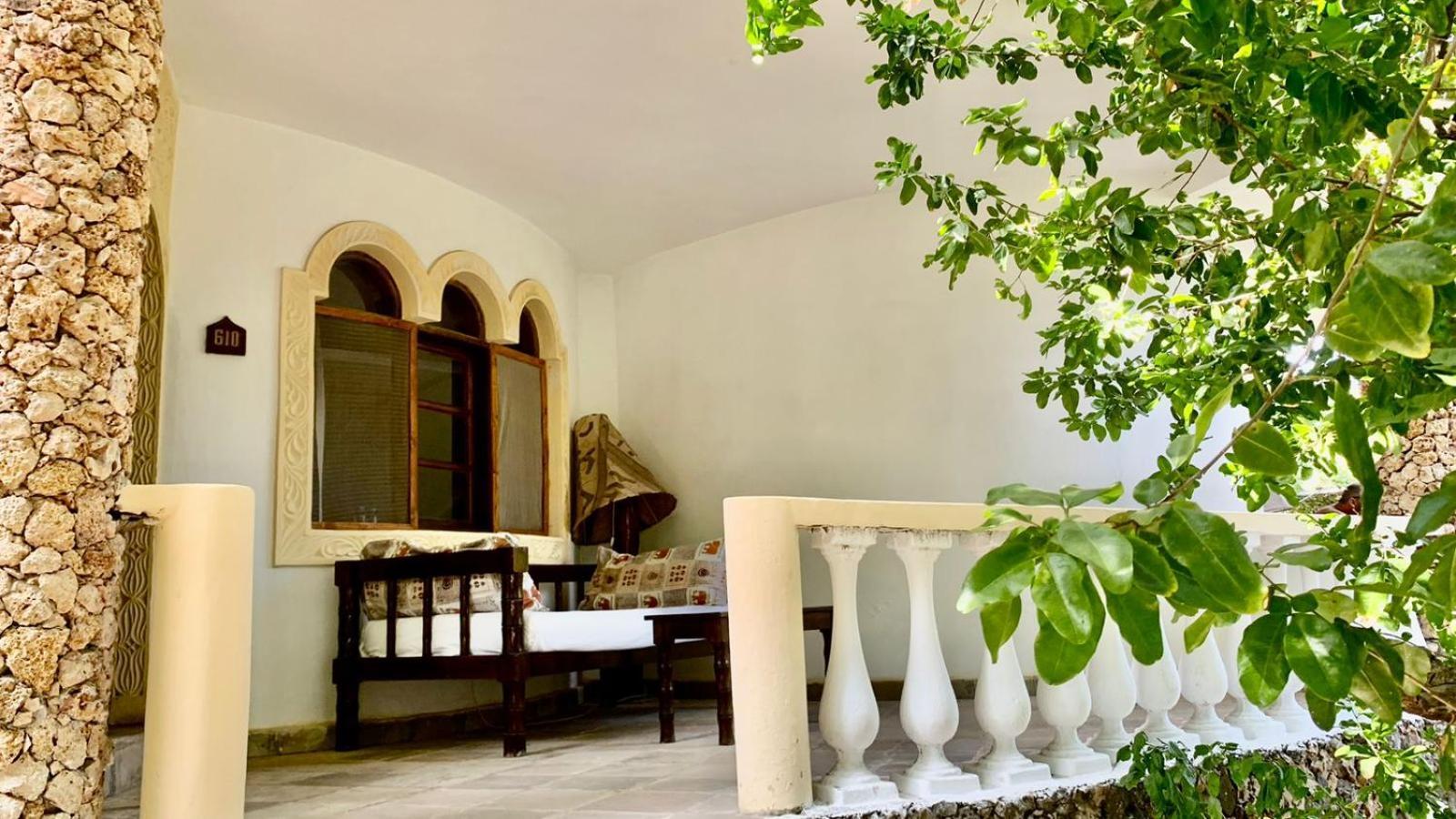 Lily Palm Resort Ватаму Екстер'єр фото